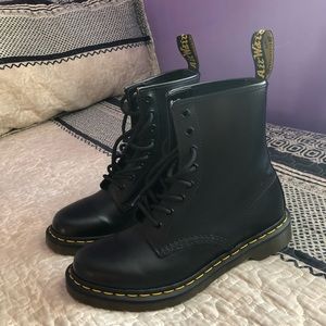 Dr. Airwair Martens